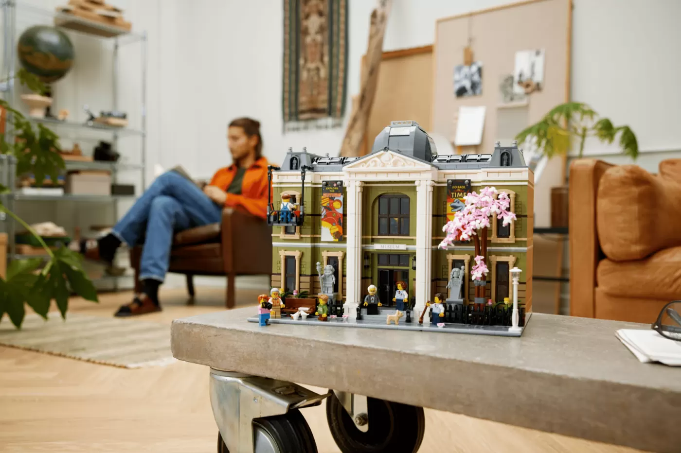 The Largest Modular Set: The LEGO® Icons Natural History Museum