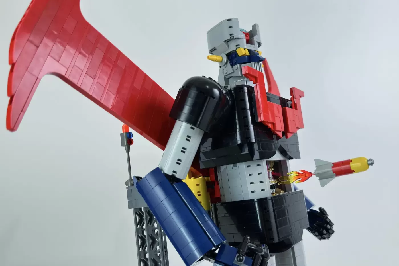 Mazinger Z LEGO® Ideas Project Brings 3,210-Piece Mecha Giant to Life (3210) — build progress